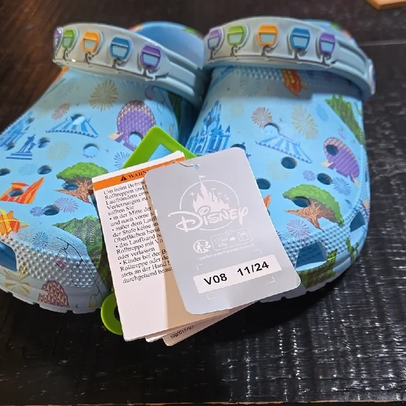 Crocs Blue Graphic Clogs - Picture 4 of 4